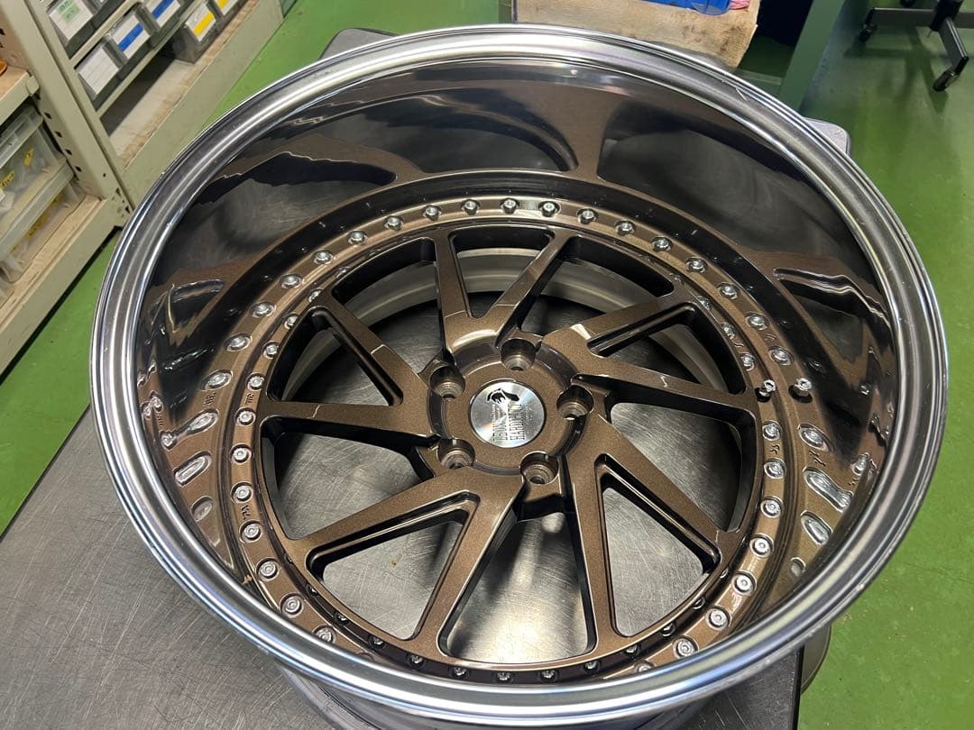 バレストラ 19インチ