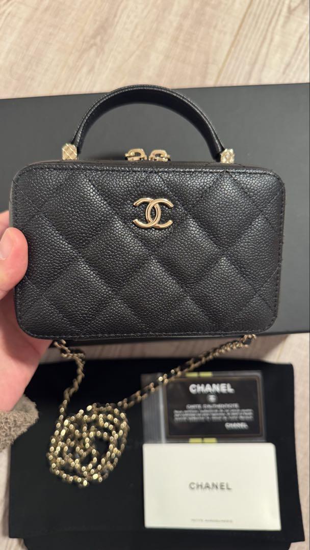 23B☆【CHANEL】ヴァニティ バッグ チェーンクラッチ ≪23K☆≫CHANEL バニティバッグ チェーンクラッチ (CHANEL