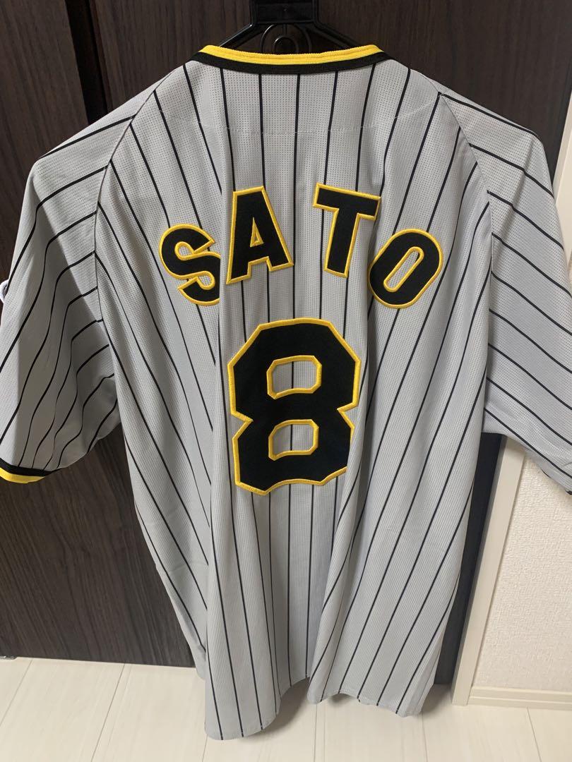 阪神タイガース　レプリカユニフォーム 佐藤輝明　Lサイズ