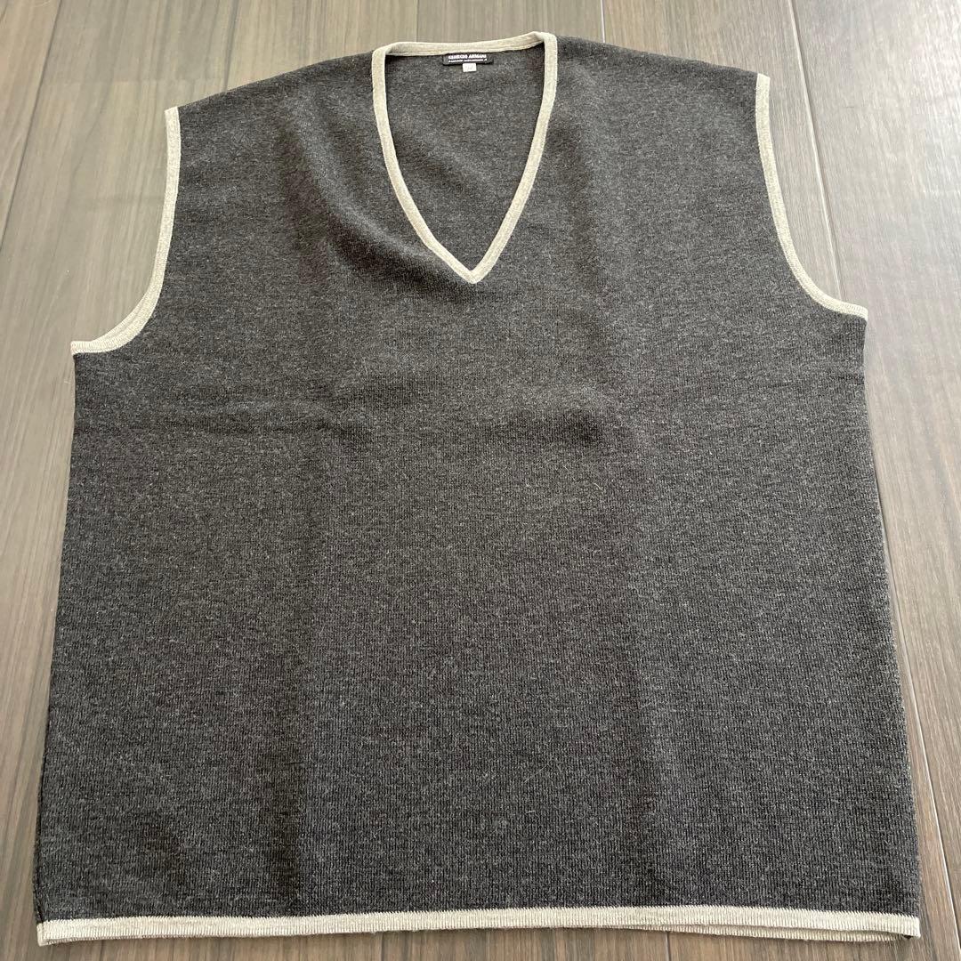 パーティを彩るご馳走や ジョルジオアルマーニ ベスト ベスト