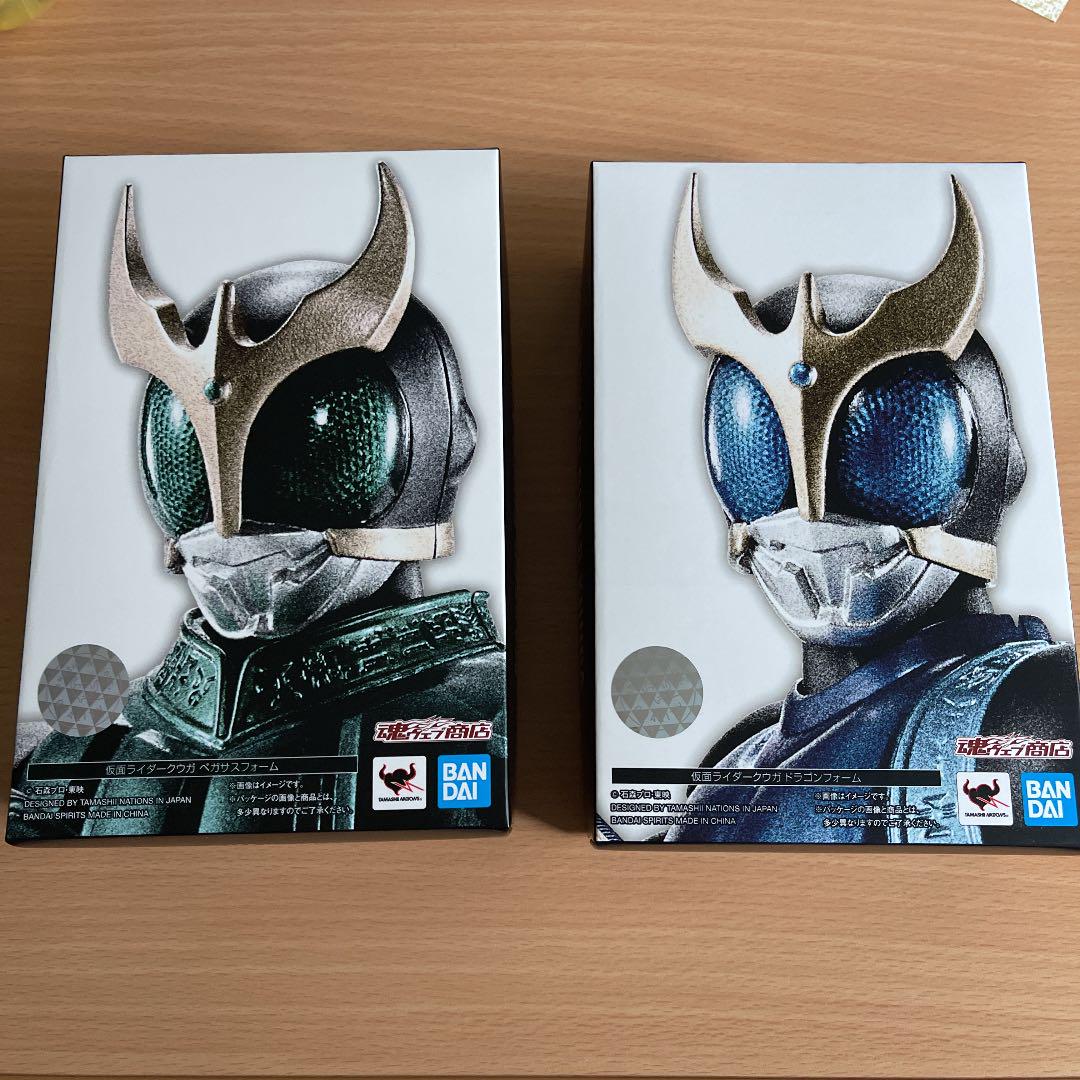 新品本物 仮面ライダークウガディケイドver ペガサス ドラゴンフォーム 真骨頂 特撮 フィギュア 13 500 Eur Artec Fr