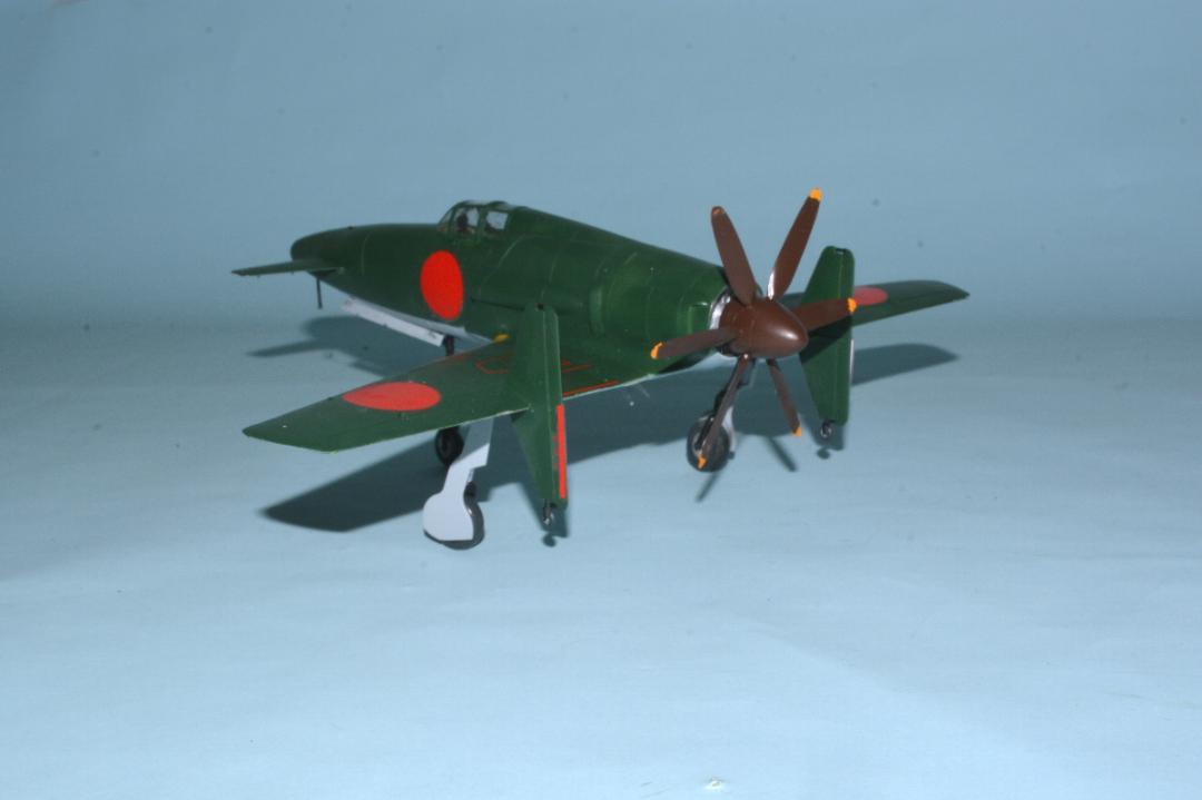 [完成品] 1/48スケール　日本海軍　1８試 局地戦闘機　『震電』