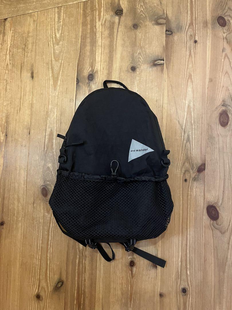バッグ and wander 20L daypack