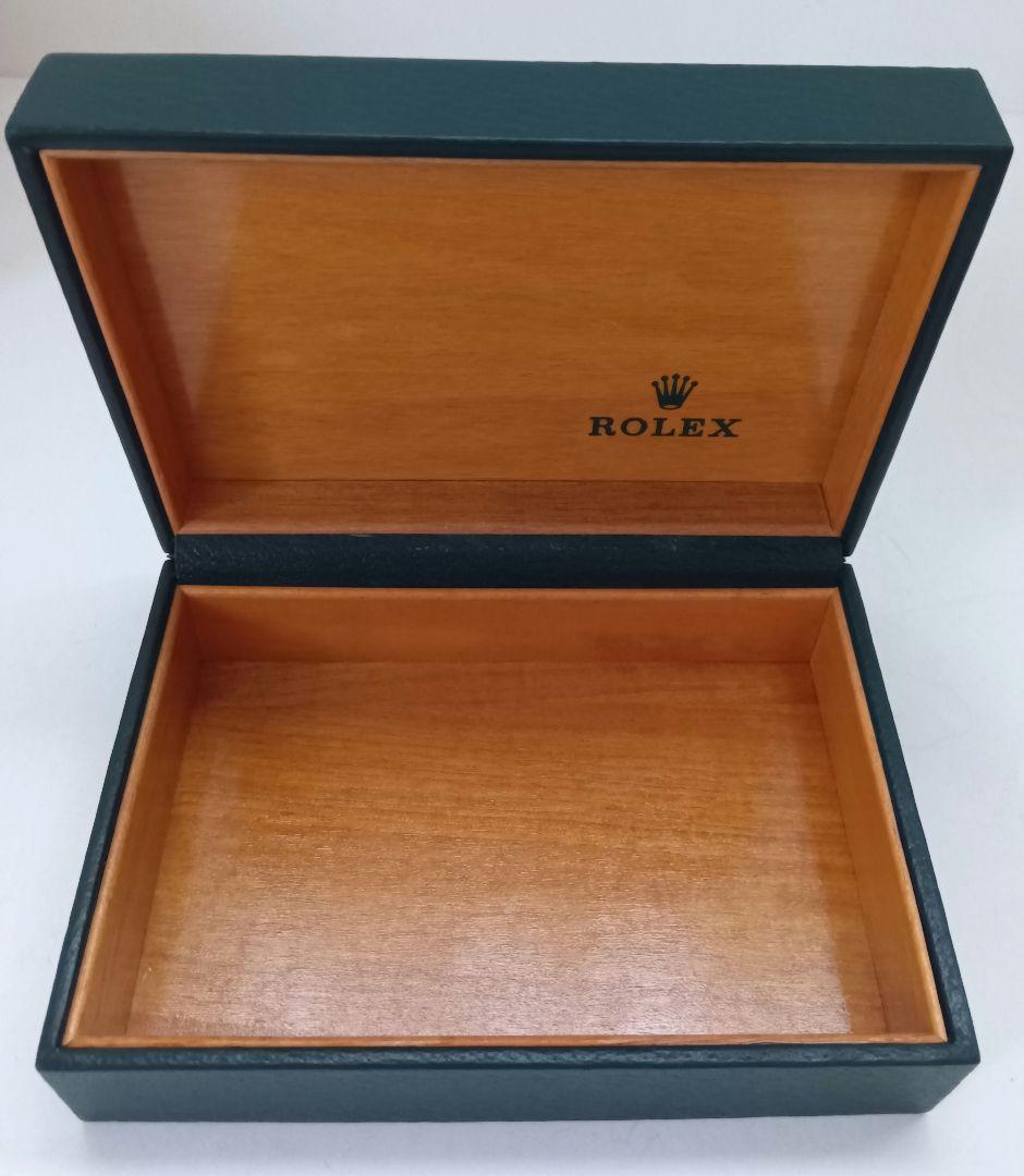 ROLEX ケースと付属品