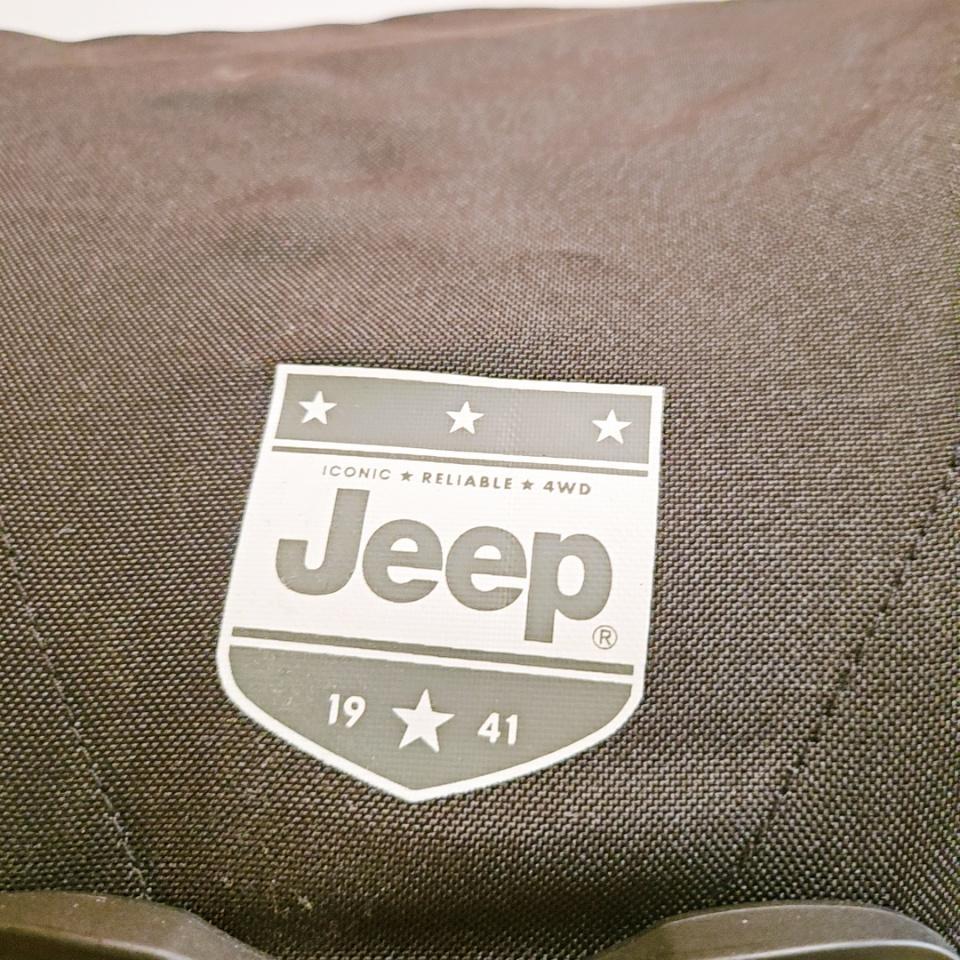 【極美品】2023年　ジープ　Jeep　ベビーカー　アドベンチャー　プラスBK