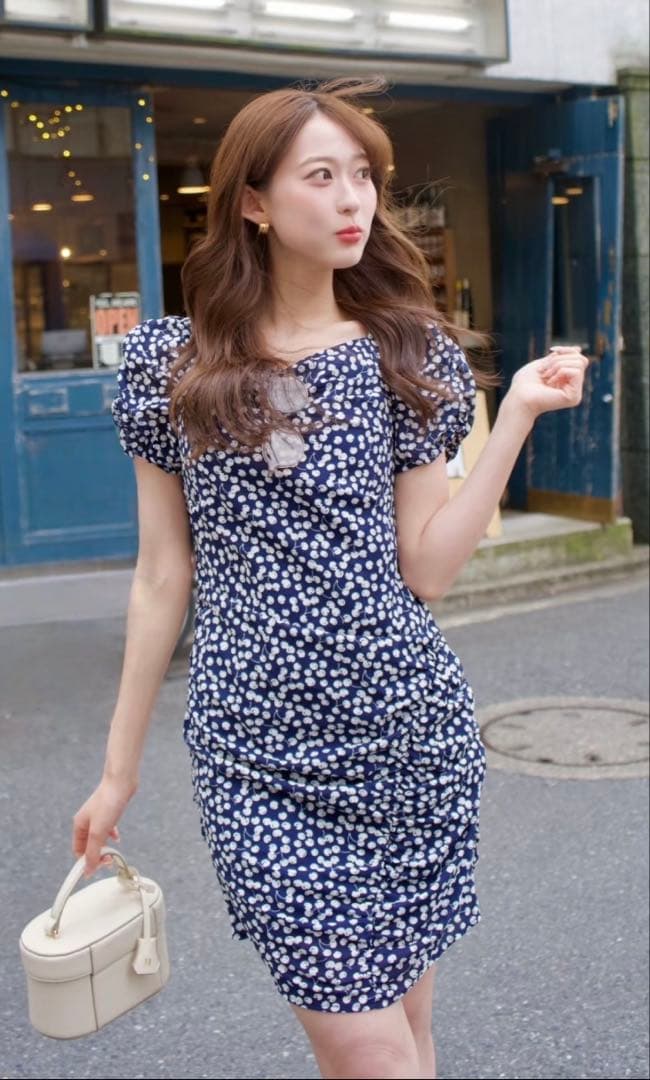 未使用タグ付‼️ DrapedCherryPatternMiniOne-Piece