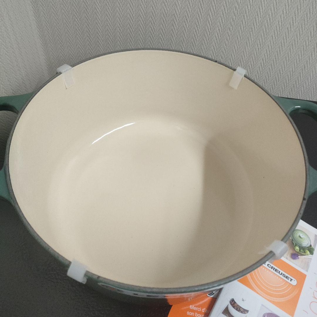 ル クルーゼ シグニチャー ココット ロンド 24cm ノエルレリーフLE CREUSET WWW_OPDRERGINERDOGAN_COM