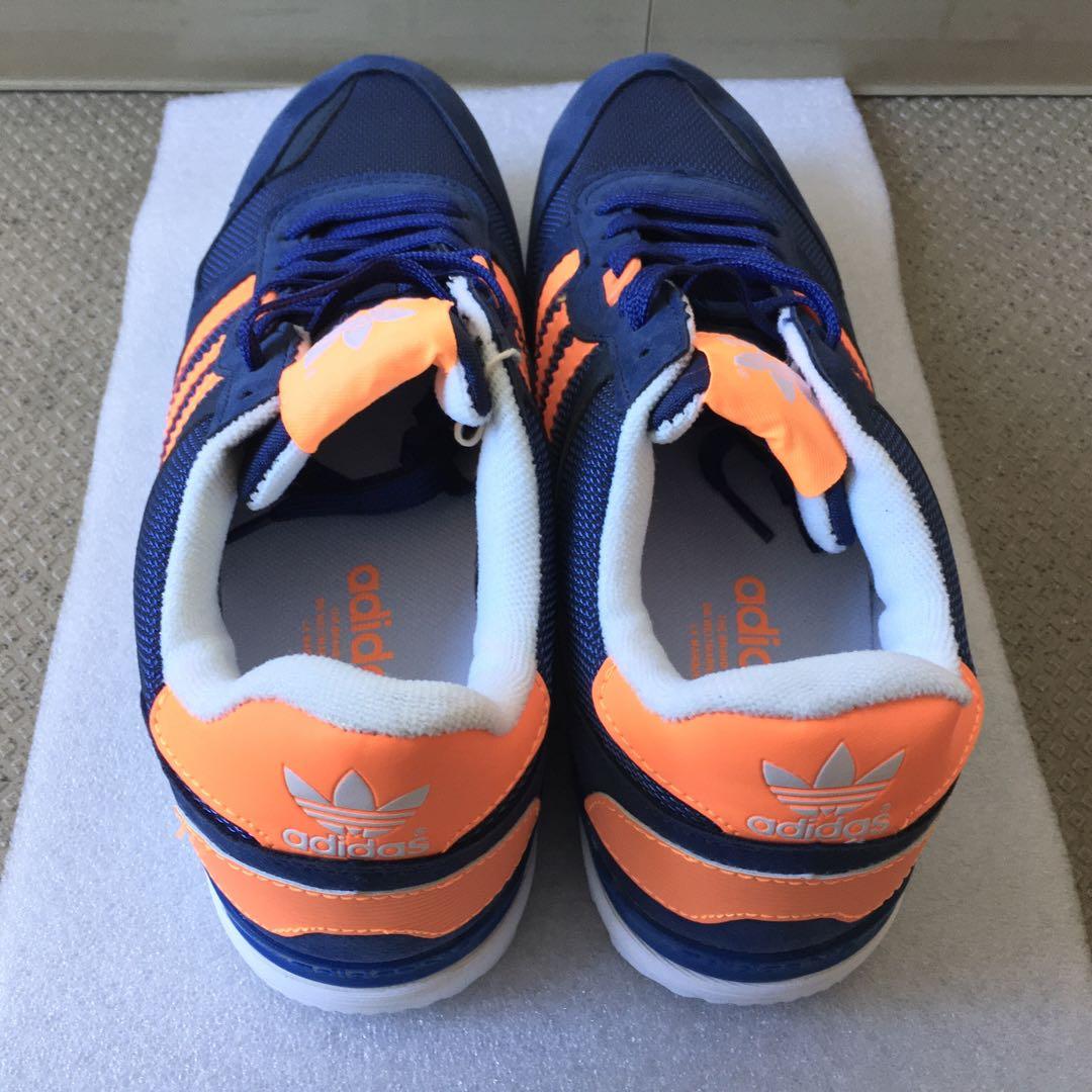 アディダススニーカー ZX700 S77322