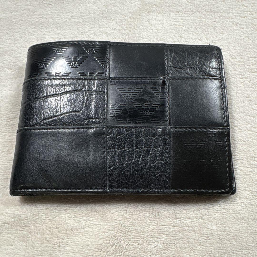 h*e様 新品 未使用】EMPORIO ARMANI 二つ折り財布 【ブラック】 EMPORIO ARMANI レザー 二つ折り財布 ブラック - メルカリ
