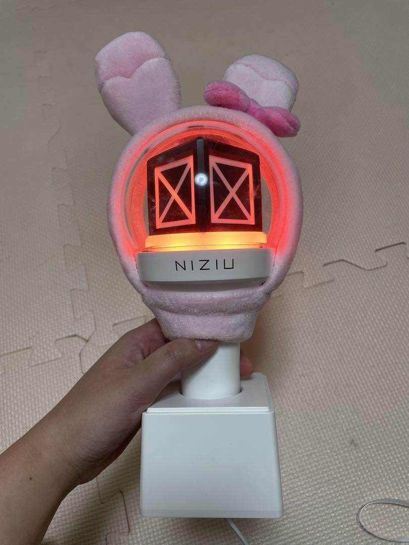 NiziU ペンライト　ピョンピョン　ぴょんぴょん NiziU ペンライト ピョンピョン ぴょんぴょん