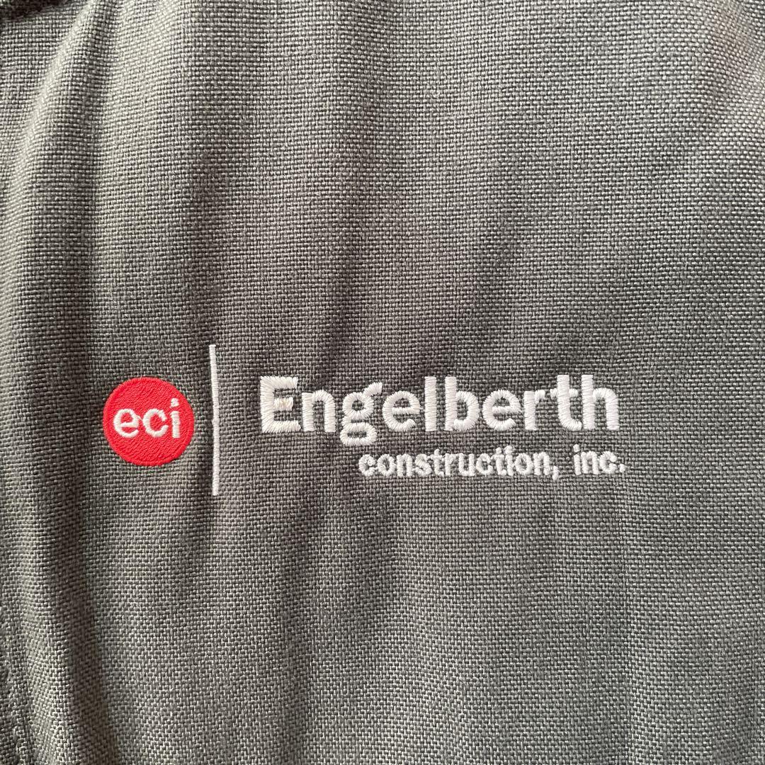 ⚠️おいち　Carhartt ベスト Engelberth