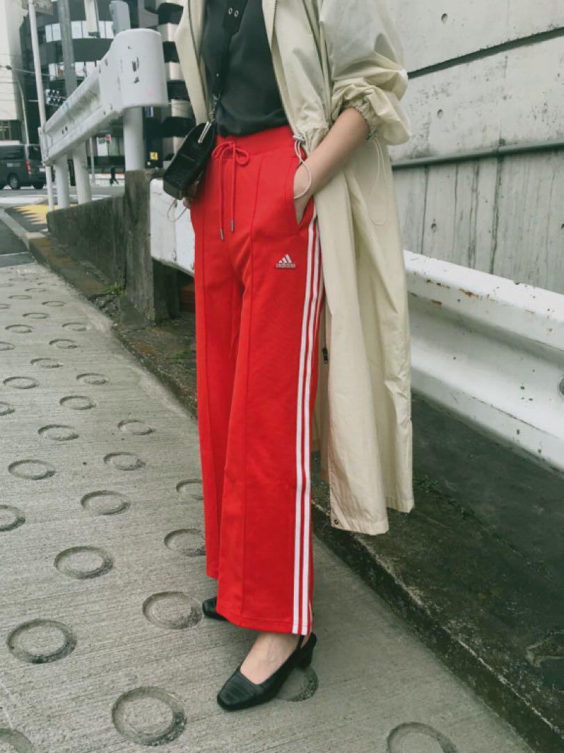 新品未使用　moussy × adidas コラボ トラックパンツ Sサイズ moussy × adidas コラボ トラックパンツ Sサイズ - メルカリ