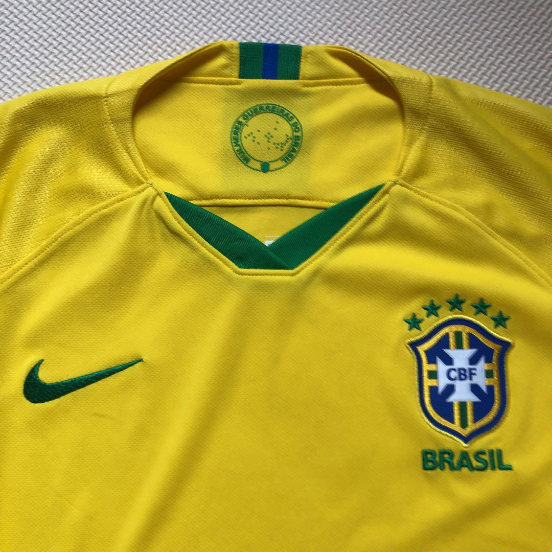メルカリ Nike ナイキ ブラジルウイメンズサッカーユニフォーム ウェア 5 900 中古や未使用のフリマ