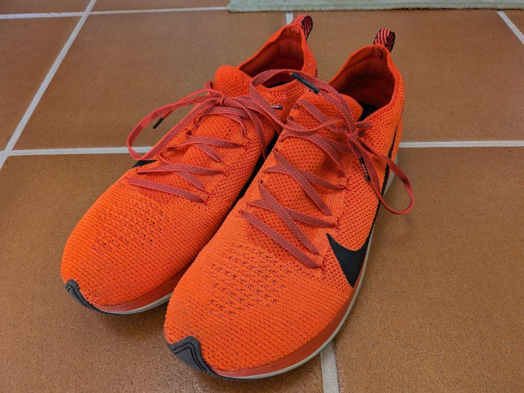 NIKE ズームフライ フライニット