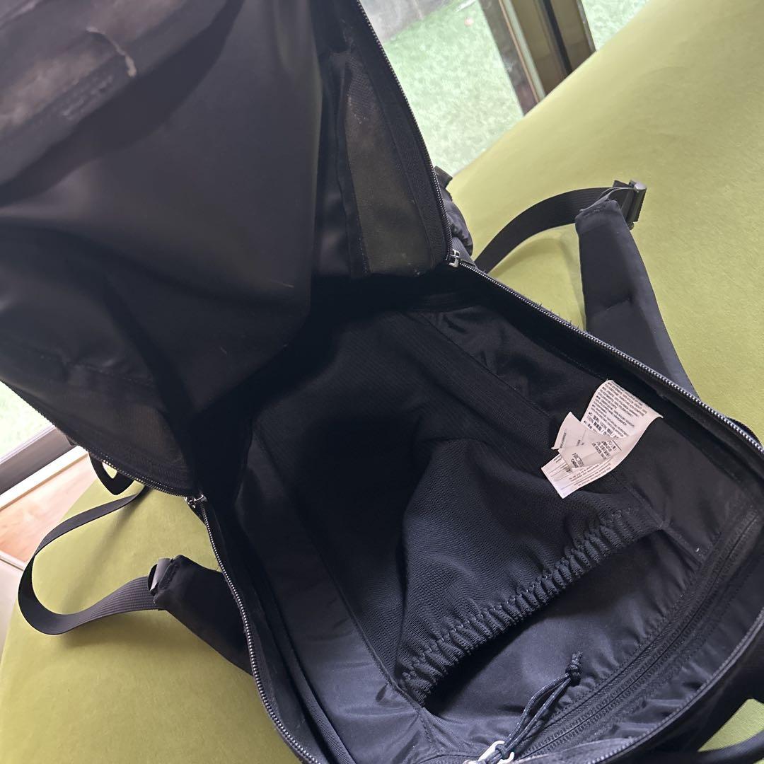 ARC'TERYX バックパック ブラック　ARRO22 アロー22