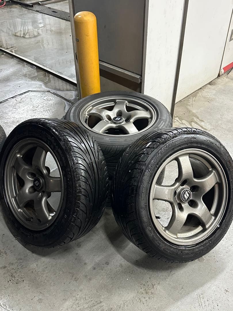 R32GT-R純正ホイール2本！1/2