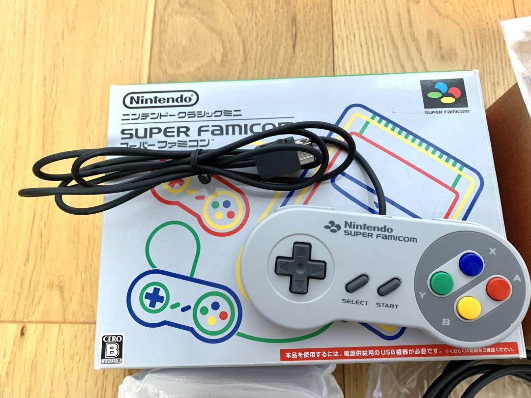 Nintendo ニンテンドークラシックミニ スーパーファミコン　美品　SFC