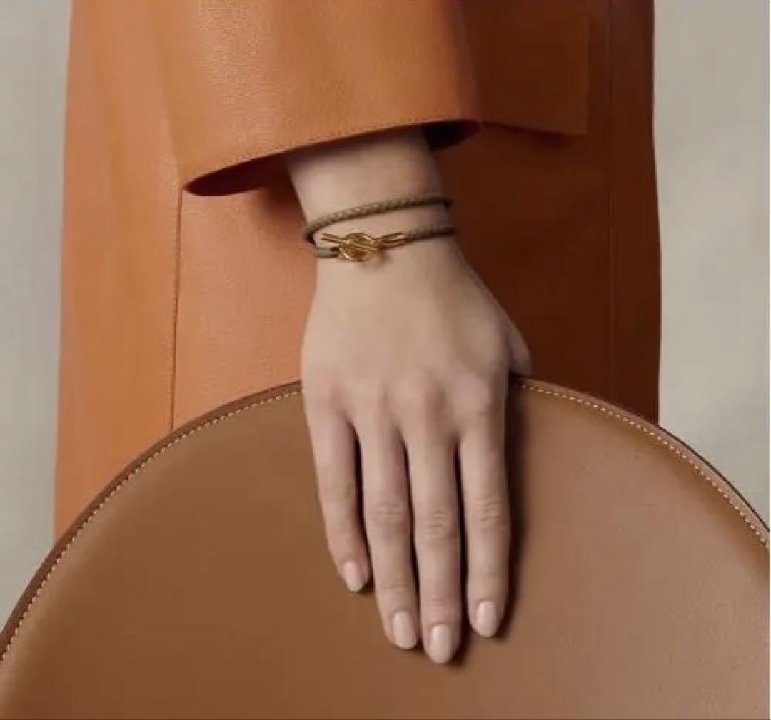 HERMES レザーブレスレット グレナン ブラックT2 - メルカリ