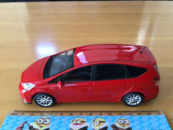 トヨタ ミニカー　非売品　プリウスα