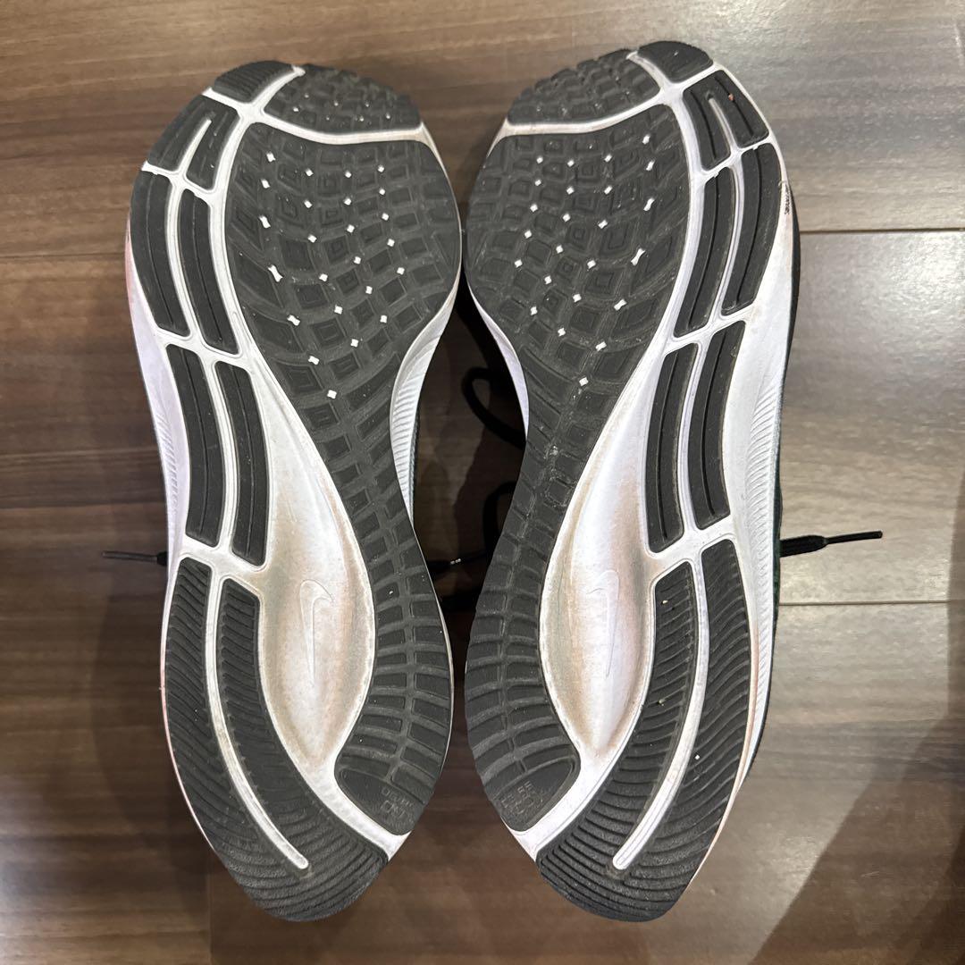 ナイキ　ズームペガサス37 BETRUE zoom PEGASUS37