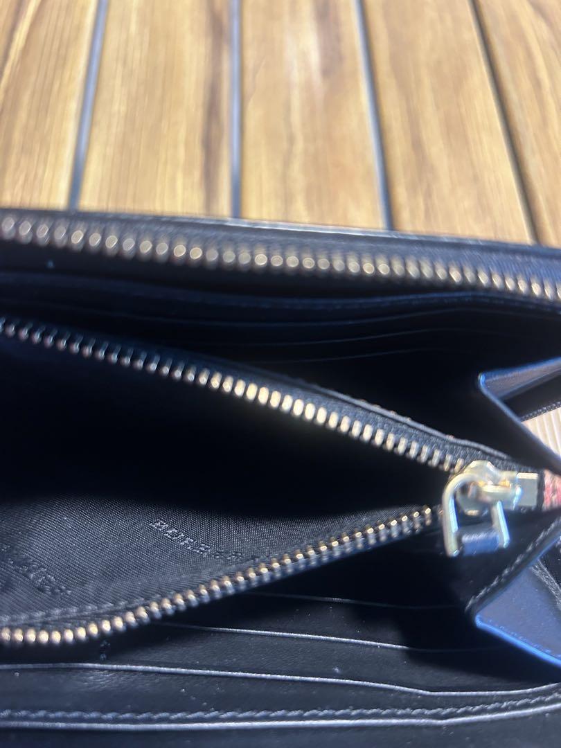 バーバリー　チェック柄　長財布