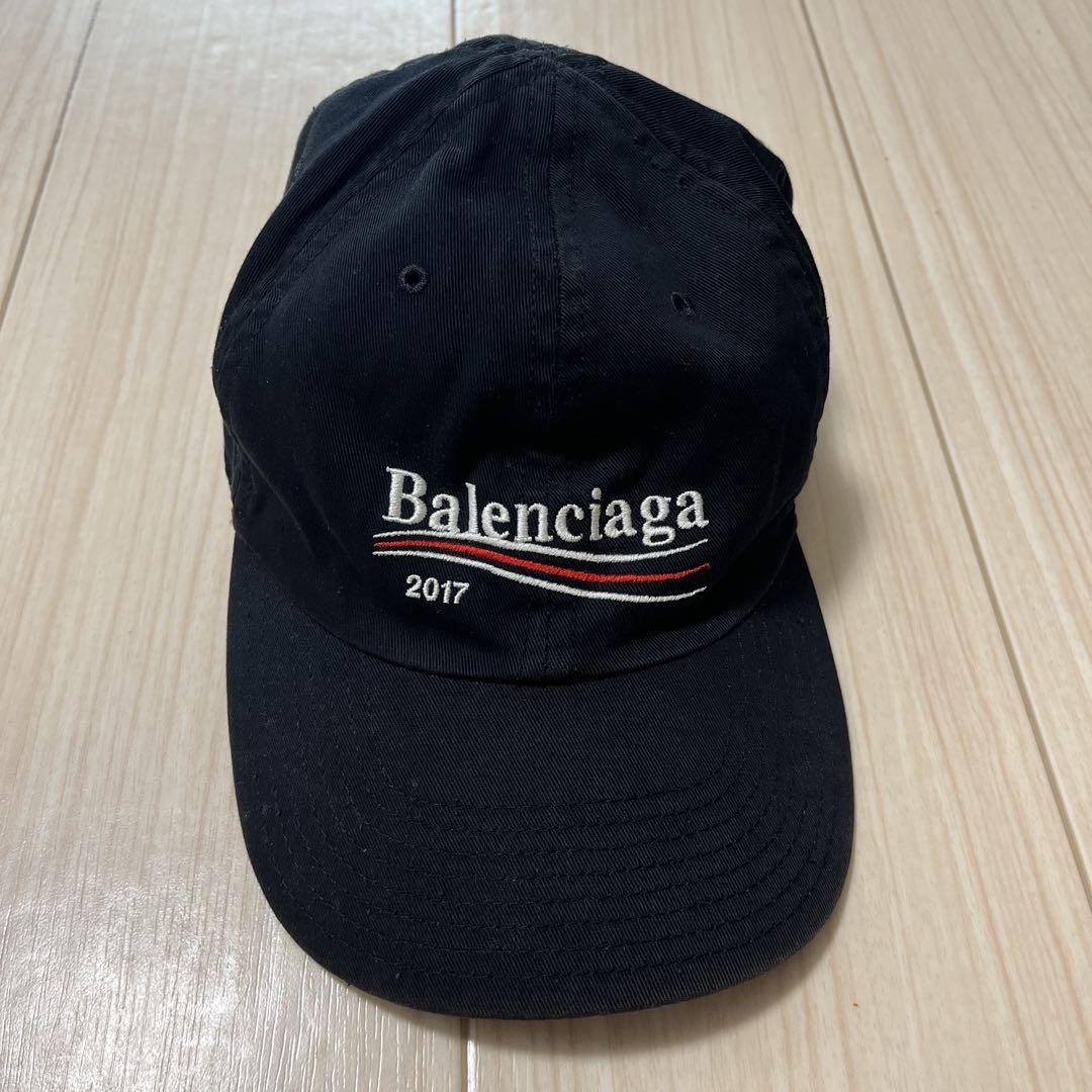 贅沢品 キャップ Balenciaga 2017年モデル メルカリ - 帽子