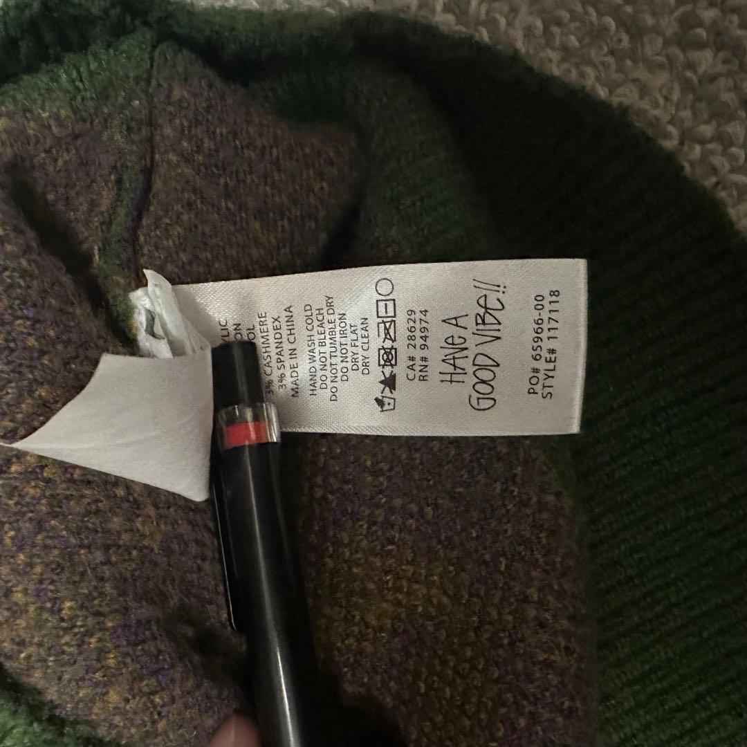 即完品 stussy 22ss PAISLEY SWEATER 即完品 stussy 22ss PAISLEY SWEATER