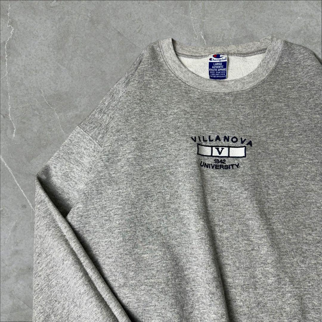 メキシコ製 Champion 刺繍 VILLANOVA カレッジロゴ スウェッ