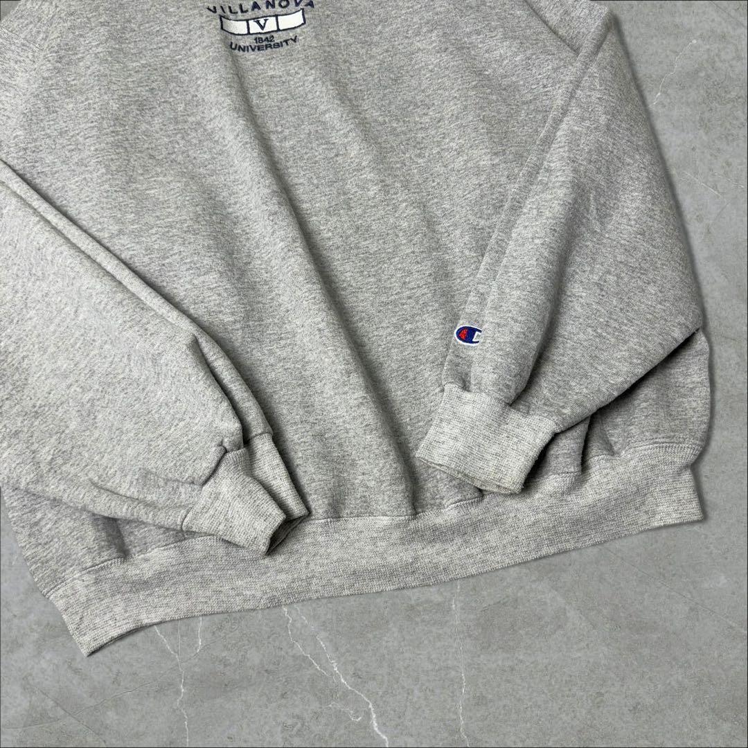 メキシコ製 Champion 刺繍 VILLANOVA カレッジロゴ スウェッ