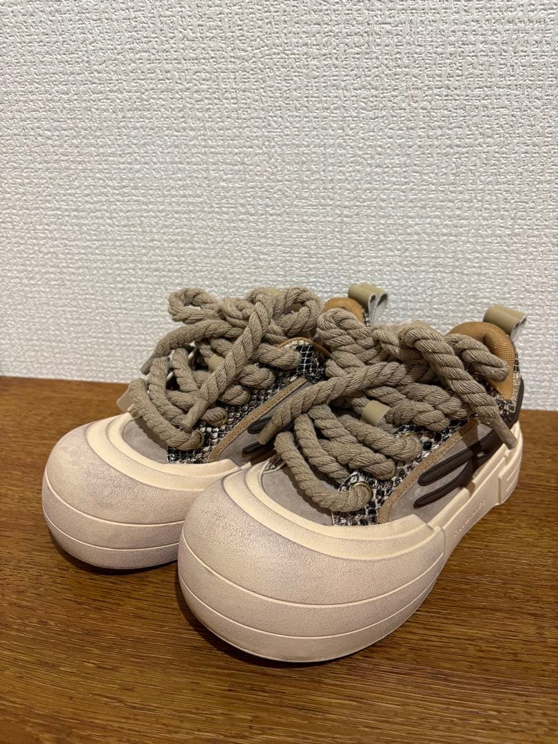 KILL WINNER スニーカー　ブラウン　22.5