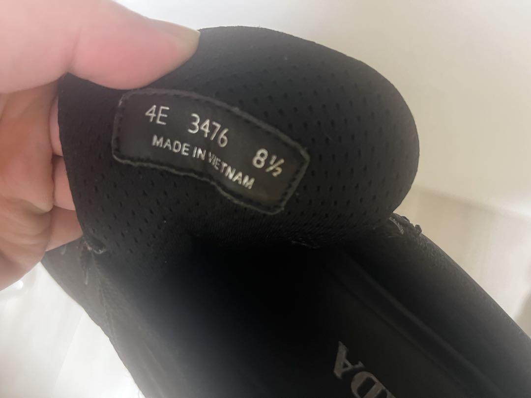PRADA ブラック スニーカー 8½