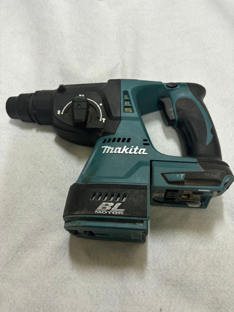 マキタ makita HR244D 充電式ハンマドリル 18V