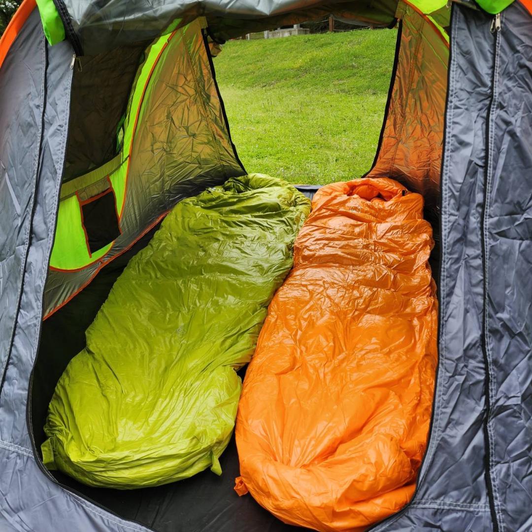 アウトドア防水グースダウンマミー型 寝袋シュラフ グリーン700g