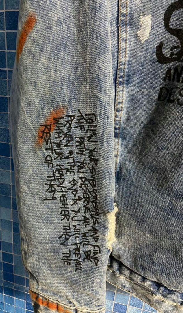 スプレー落書き】即完売レア ZARA ボアフリース デニム スプレー落書き】即完売レア ZARA ボアフリース デニム