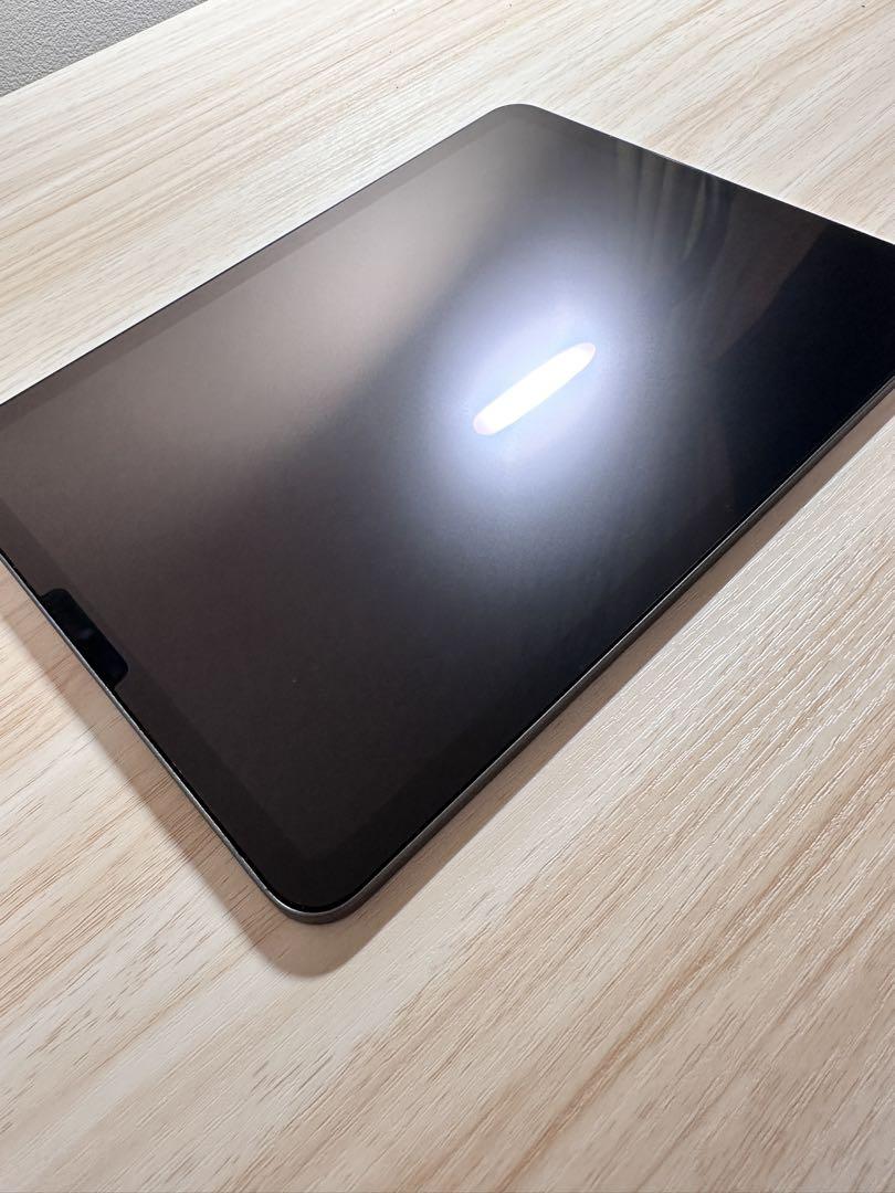【ぐりーんめん】iPad Air 5世代 64GB