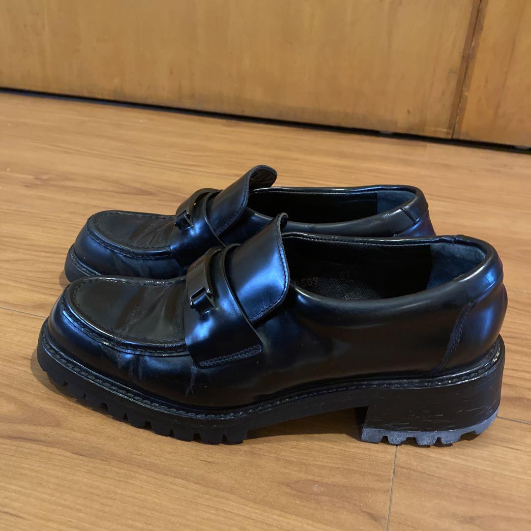 PRADA ブラック ローファー