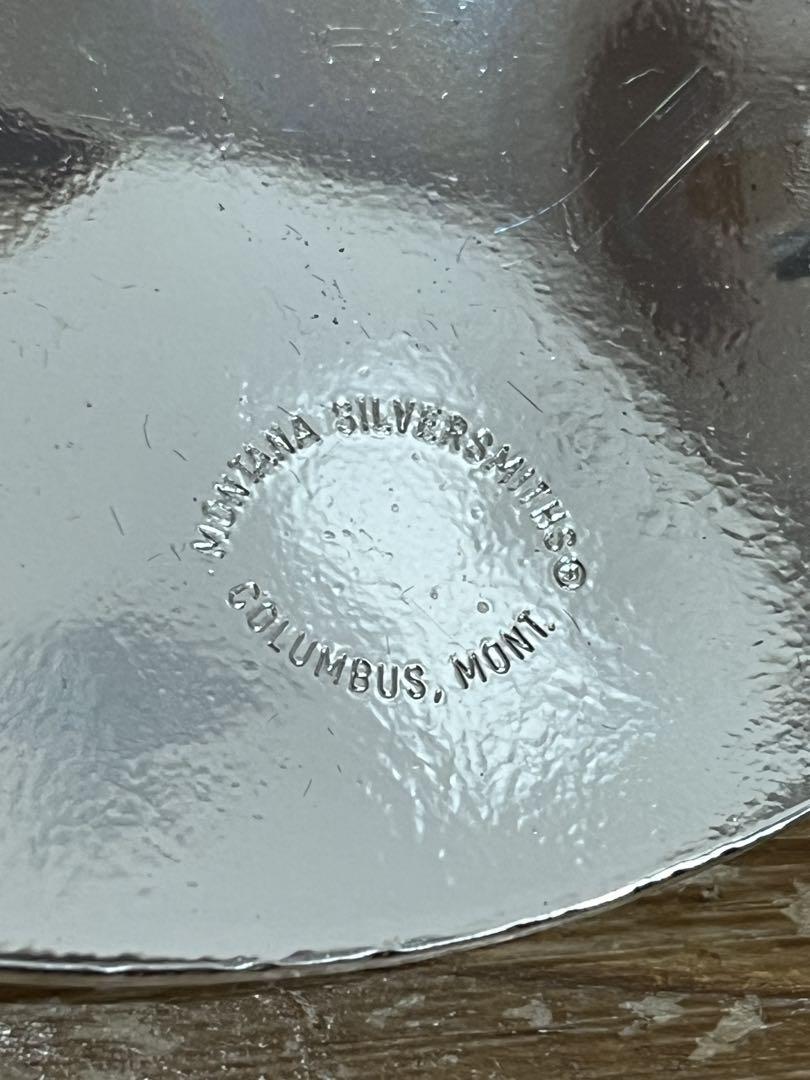 Montana Silversmiths バッファロースカル ベルトバックル