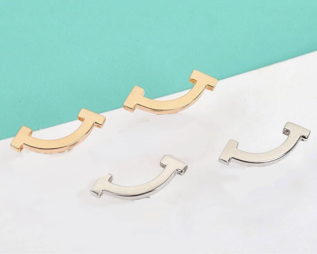 Tiffany& Co. ティファニー スマイル T ピアス ゴールド シルバー