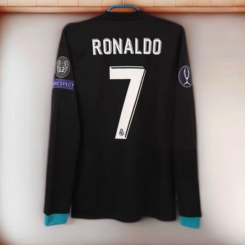 レアル・マドリード RONALDO 背番号7 長袖 ユニフォーム - メルカリ