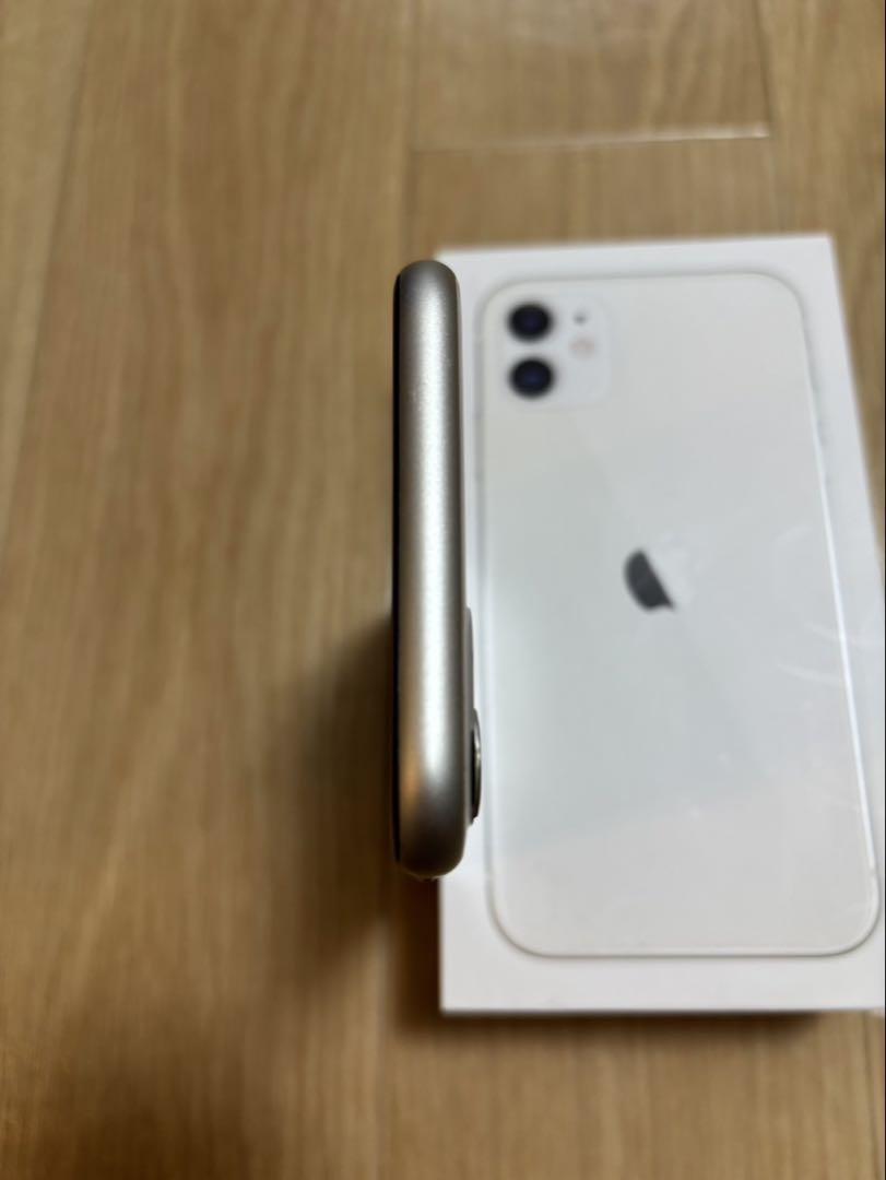 iPhone 11 128GB ホワイト Apple