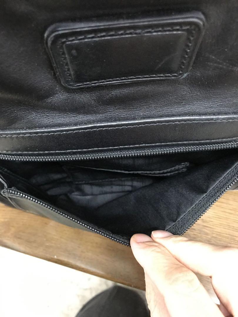 値下げ ロ TUMI キャリーバッグ EXPANDABLE レザー 2輪キズ有り 値下げ ロ TUMI キャリーバッグ EXPANDABLE レザー 2輪キズ有り