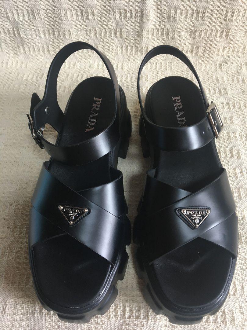 PRADA ブラック スポーツサンダル