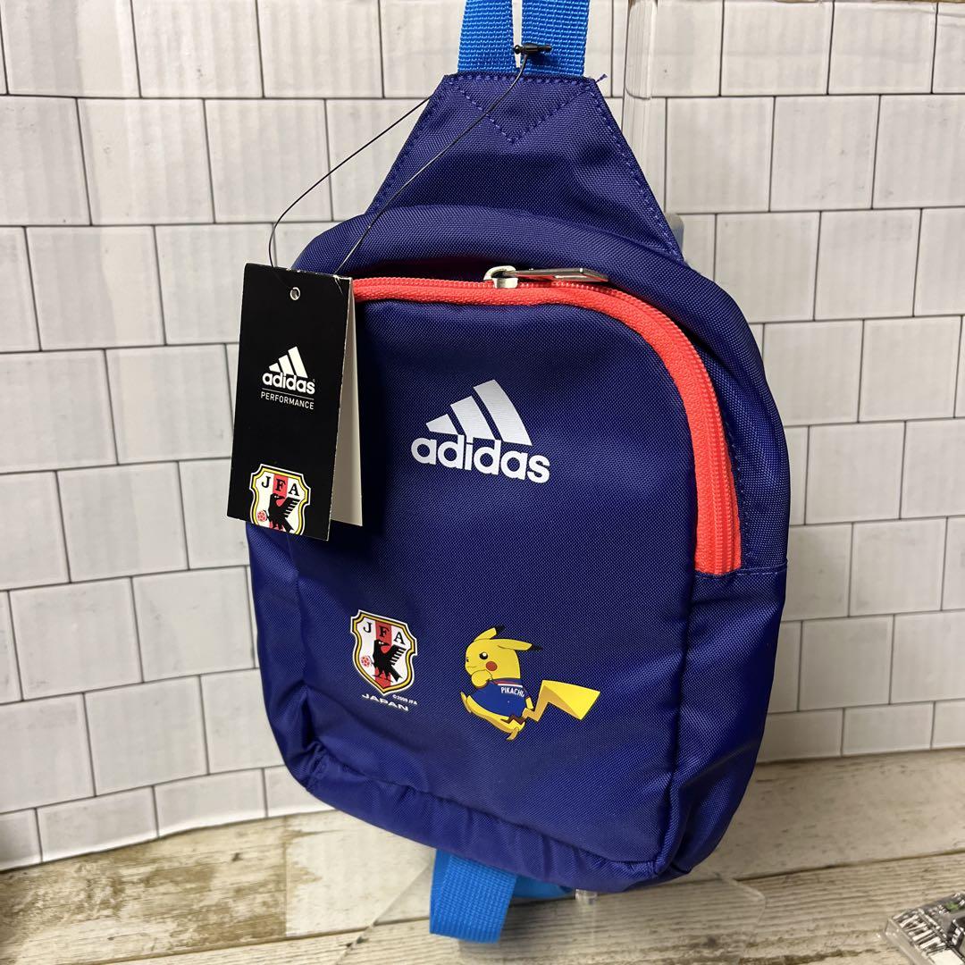 未使用☆adidas☆ボディバッグ☆ピカチュウデザイン☆サッカー
