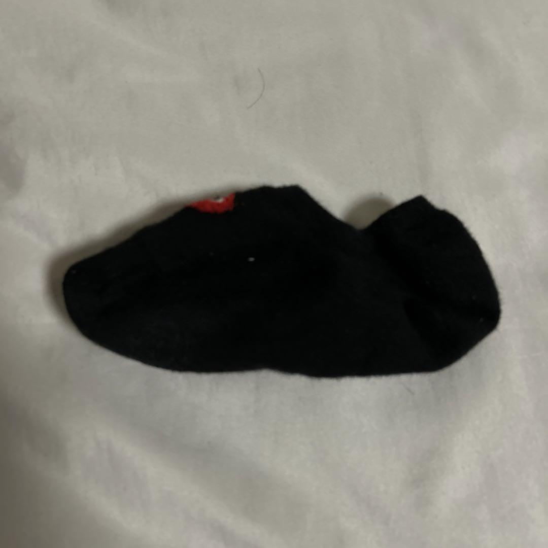 jkです。靴下です。片っぽしかないので売ってみます、、