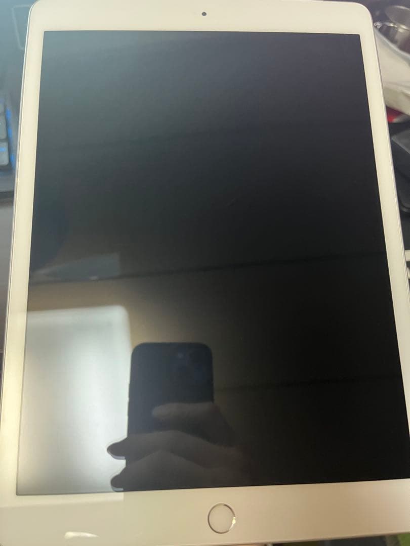 iPad (第8世代) 128GB Wi-Fi +セルラー バッテリー100% iPad (第8世代) 128GB Wi-Fi +セルラー バッテリー100%