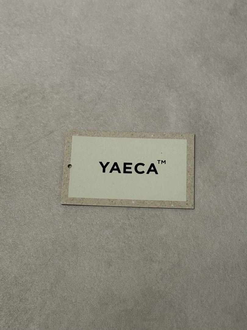 YAECA (ヤエカ) LIKE WEAR ナイロン ヘルメットバッグ　オリーブ