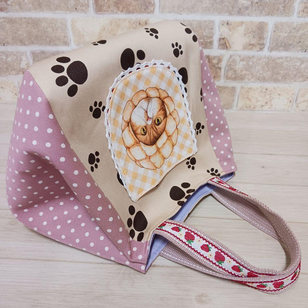 コヤンイサムチョン＊猫＊ハンドメイド＊トートバッグ コヤンイサムチョン•トートバッグ•パン猫•ハンドメイド - メルカリ