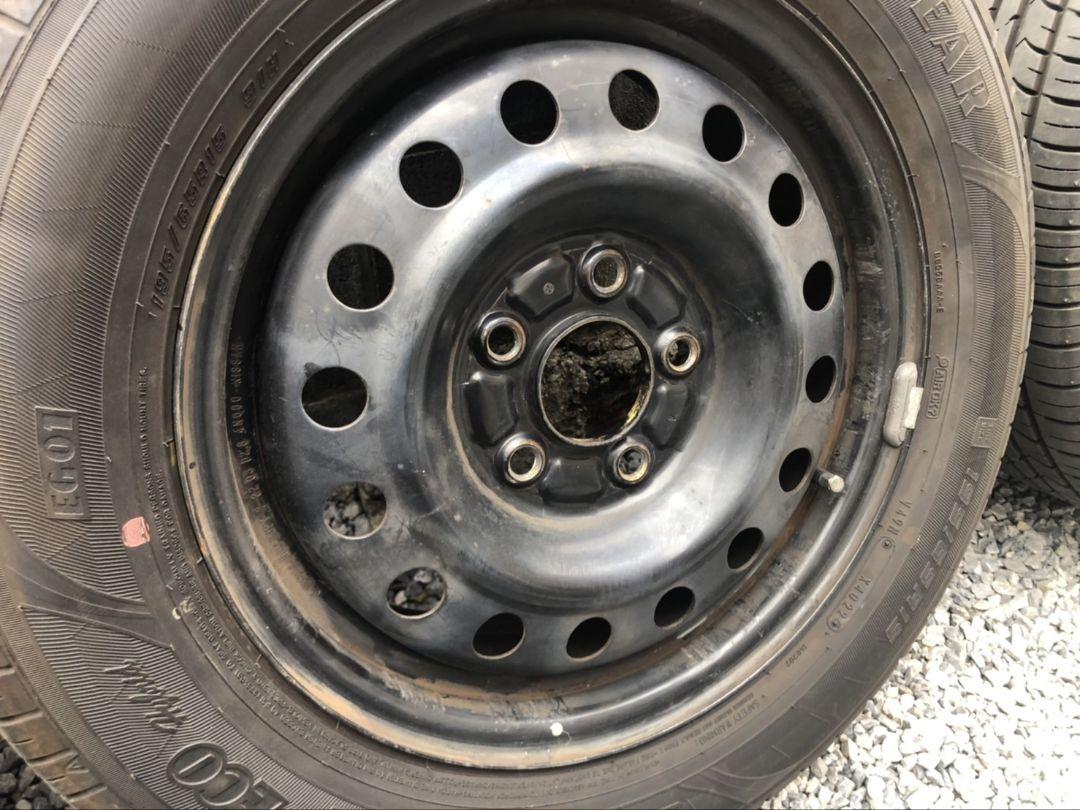 195/65R15 サマータイヤ4本セット 2022年製 残溝7mm以上
