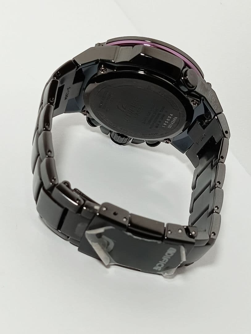 エディフィス　EDIFICE　EQW-A1000 電波時計　タフソーラー