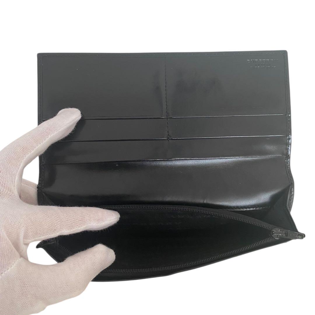 良品　バーバリー　長財布　PVC ノバチェック　二つ折